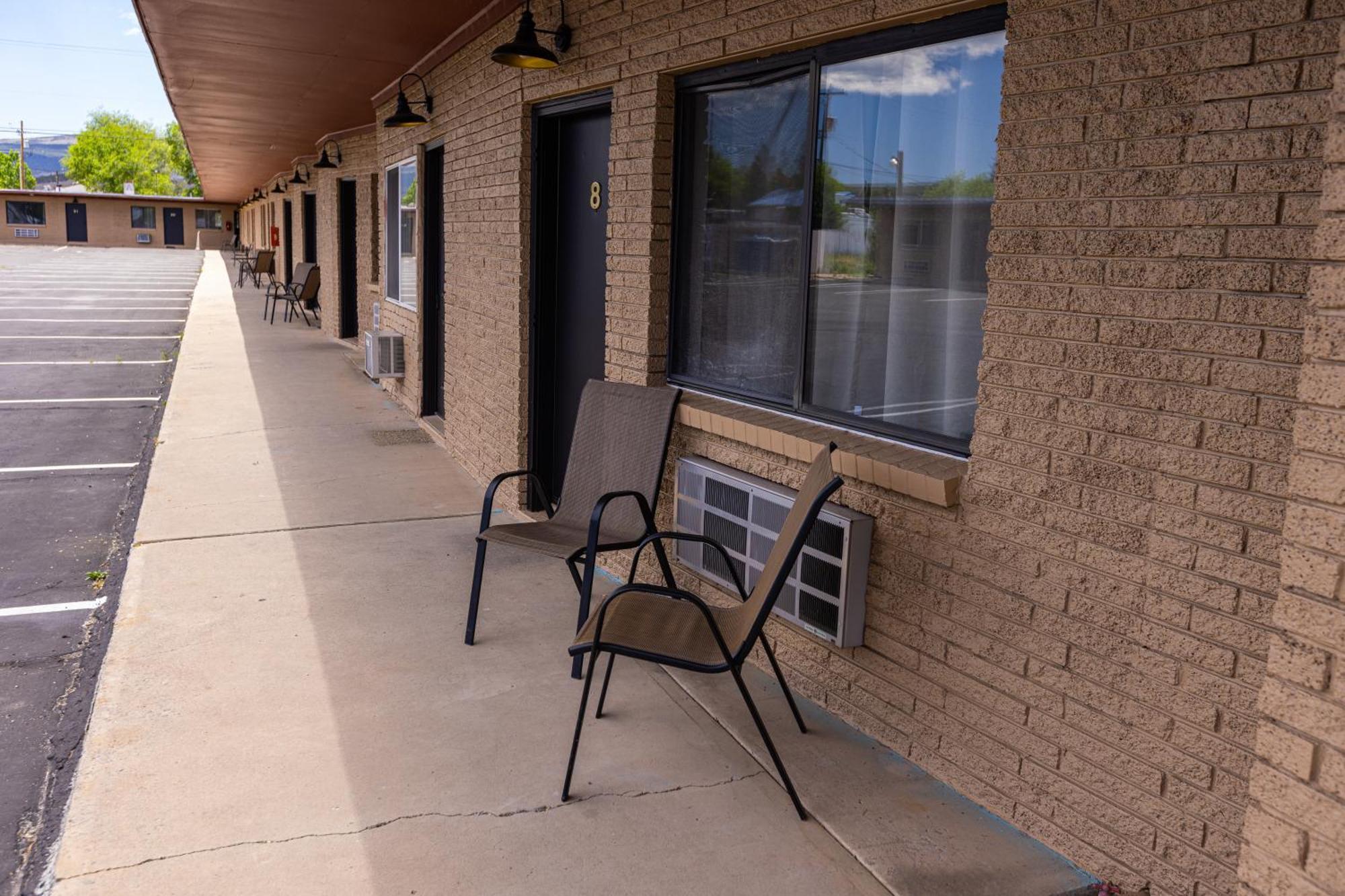 The Golden Spur Hotel Panguitch Esterno foto